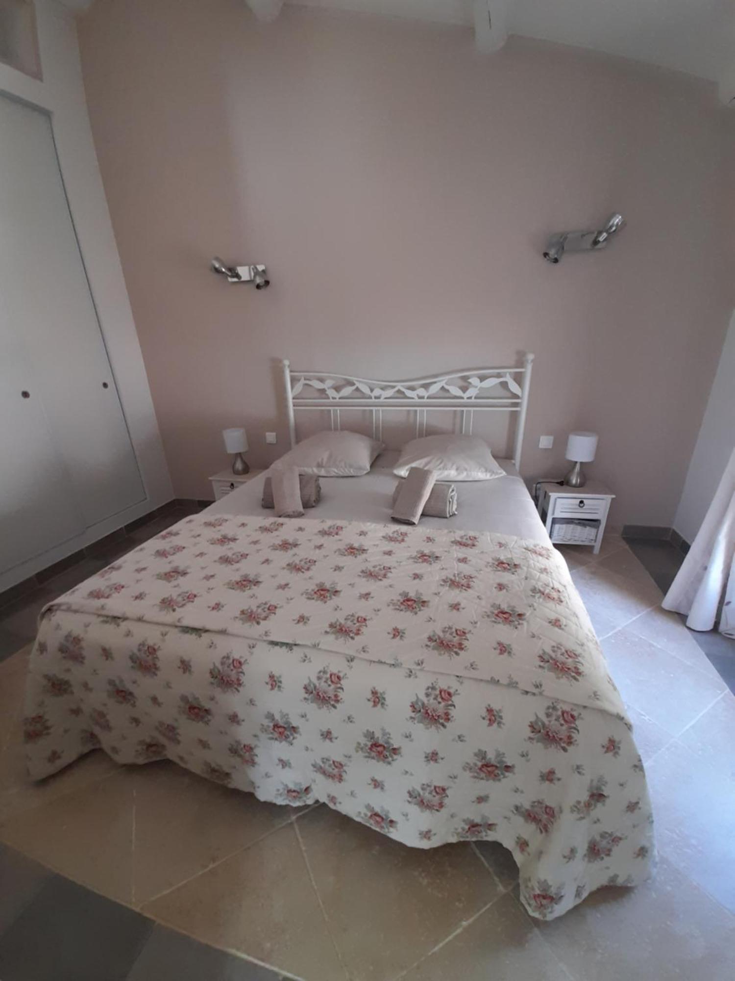 Villa Le Bosquet En Luberon. Ménerbes Eksteriør bilde